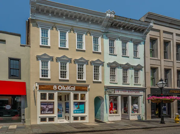 338 King St APT C, Charleston, SC 29401