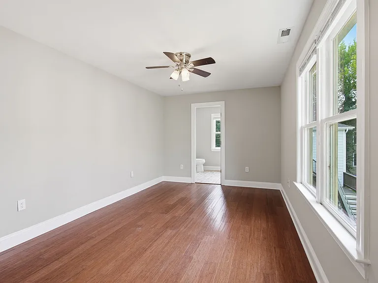 972 Pink St — Photo 16