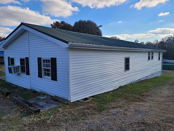 All new vinyl siding