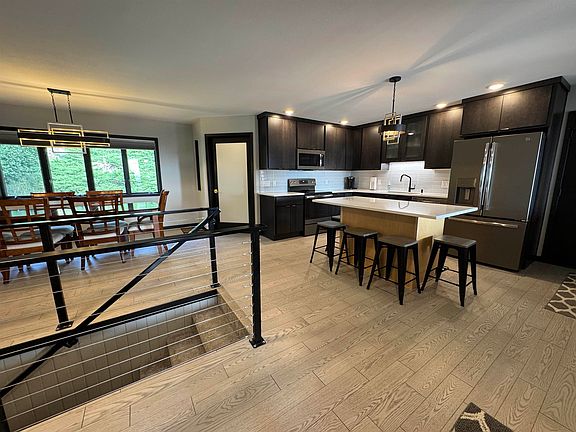 4th image of 125 Kingsley Ln