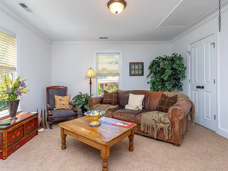 1308 Filmore St — Photo 34