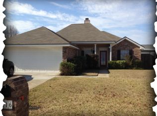 216 Bismark Dr, Broussard, LA 70518