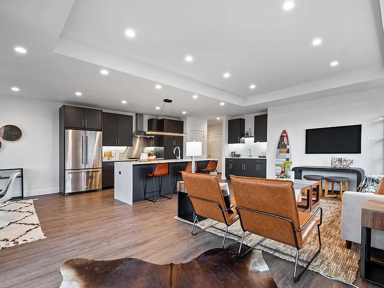 1901 N Halsted St #4B — Photo 6