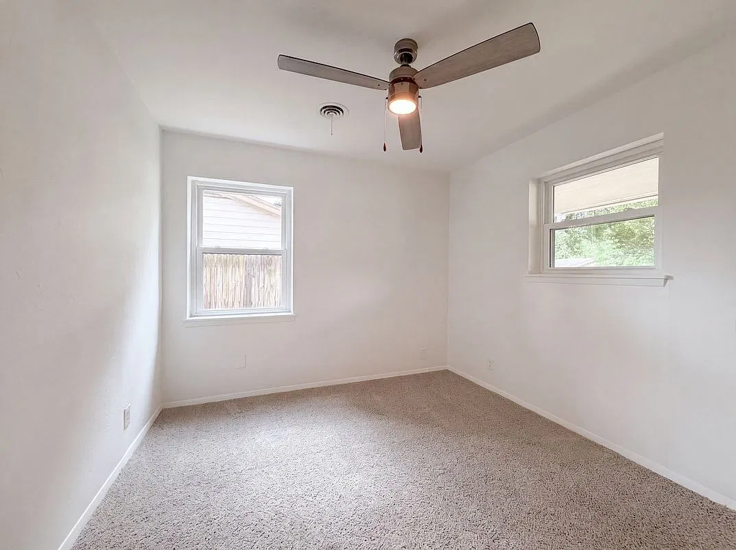 3 bed, 1088 sqft, $1,600 — Photo 4