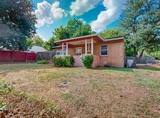 301 W Vilbig St, Irving, TX 75060
