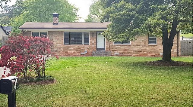 1st image of 2636 Ball Park Dr