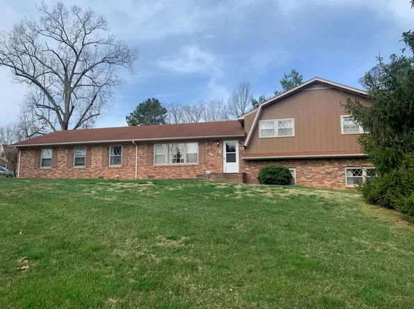 W 12th St, Cookeville, TN 38501