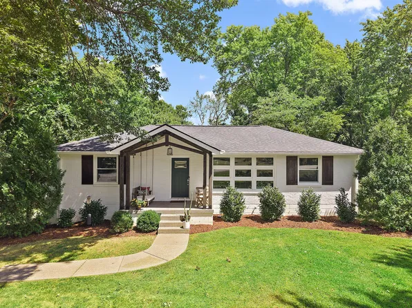 5205 Stallworth Dr, Nashville, TN 37220