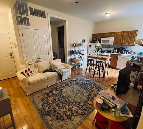 2nd image of 3323 Powelton Ave APT 2R