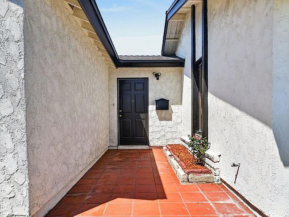 3rd image of 327 W 230th St