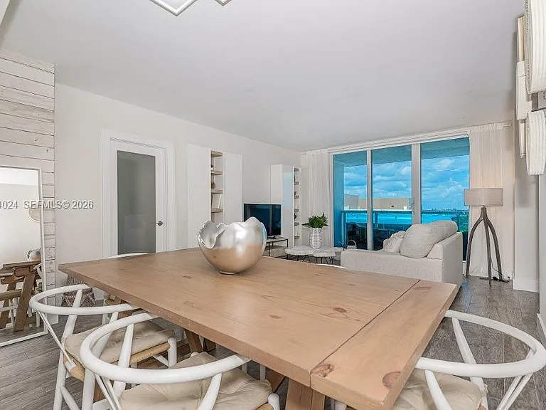 2301 Collins Ave #926 — Photo 3