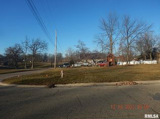 1326 W Division St, Kewanee, IL 61443