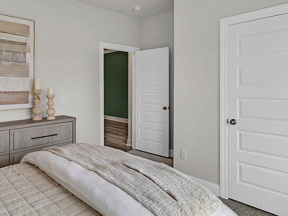 5th image of 243 List Rd