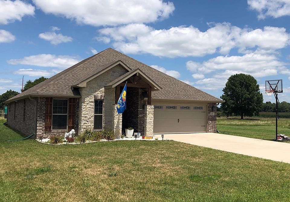 1st image of 1307 Deer Creek Ln