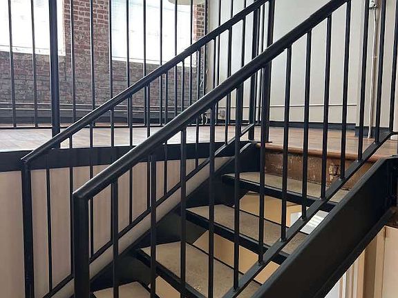 4th image of 301 Bradley St APT C3