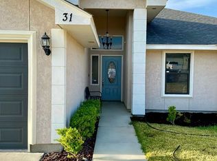 31 Yvonne Dr, Del Rio, TX 78840