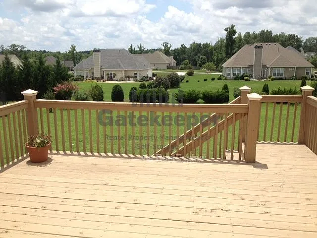 309 Hambrick Park — Photo 17