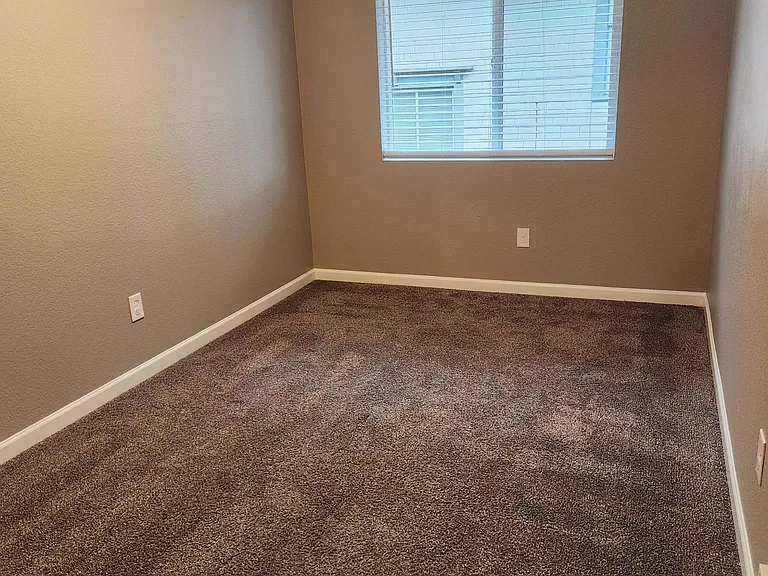 3721 Hoyt Ave #201 — Photo 11