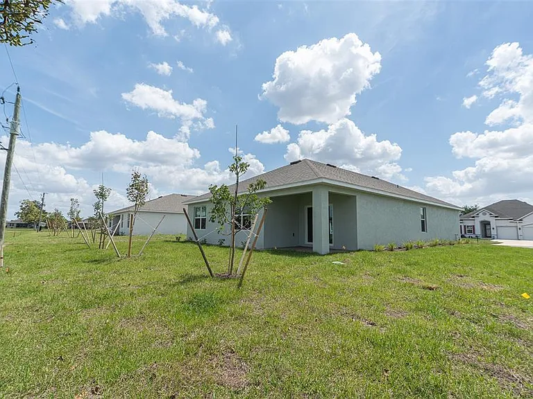 25222 Cadiz Dr — Photo 32