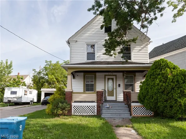 700 W 17th St, Lorain, OH 44052