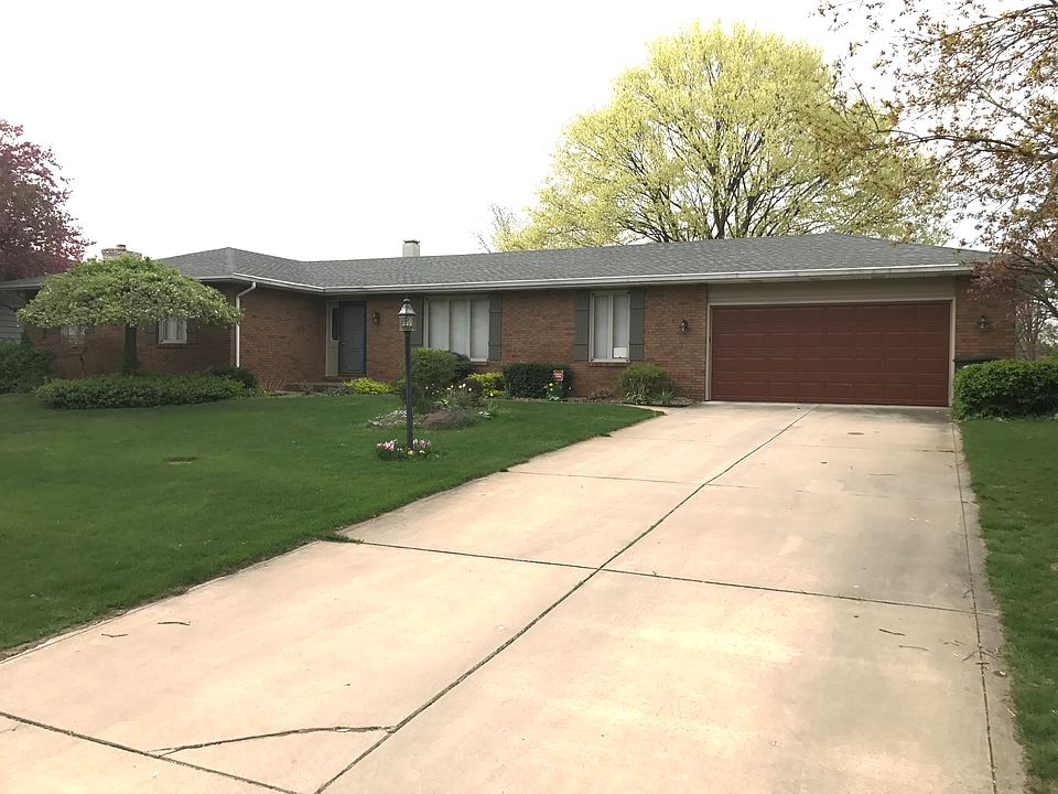 1st image of 24364 Merrimac Ln