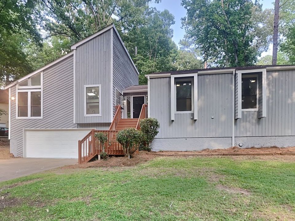 1st image of 650 Lost Creek Cir
