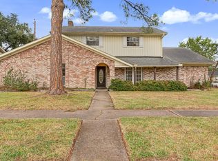 7723 Kendalia Dr, Houston, TX 77036