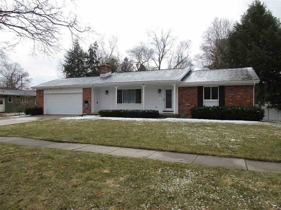 2nd image of 2112 Wilmington Dr