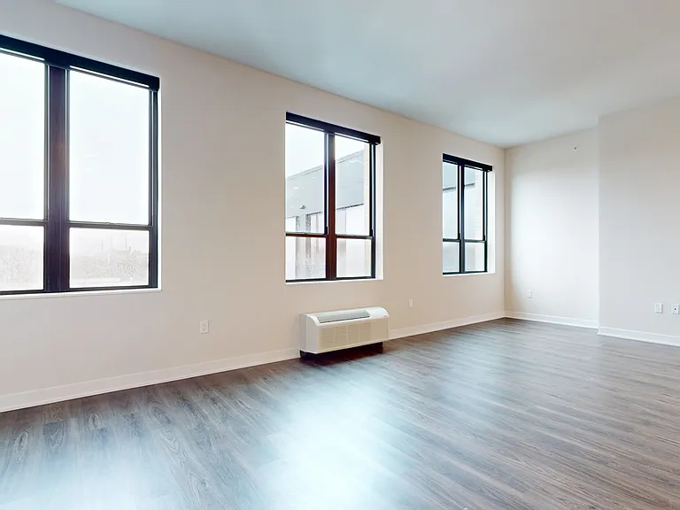 Dining/Living room