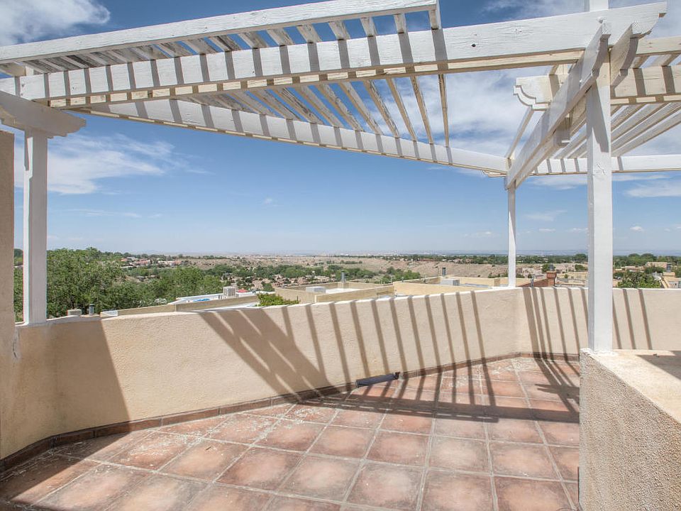1st image of 428 Pinon Creek Ct SE