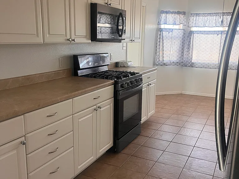 22333 Luke Ct — Photo 6