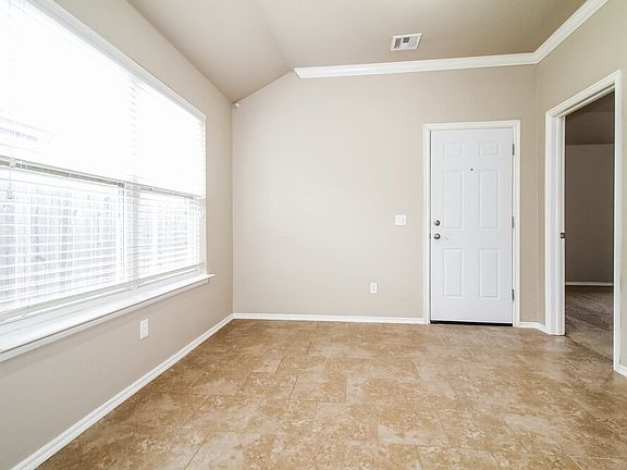 5th image of 700 NE 19th St