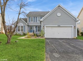 1858 Carrier Cir, Plainfield, IL