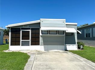 4550 Washington Way E, Estero, FL 33928