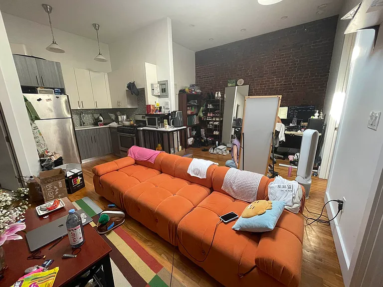234 Stockholm St #3B — Photo 10