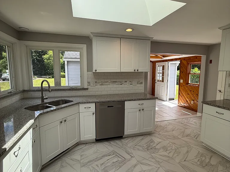 8 Starr Ln — Photo 26