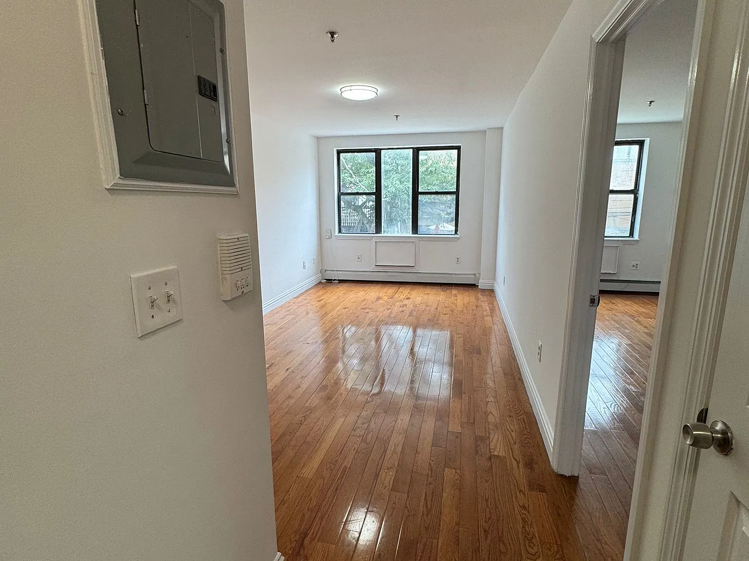 1 bed, 600 sqft, $1,875 — Photo 4