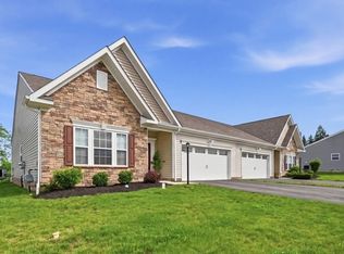 430 Dana Dr, New Kensington, PA 15068