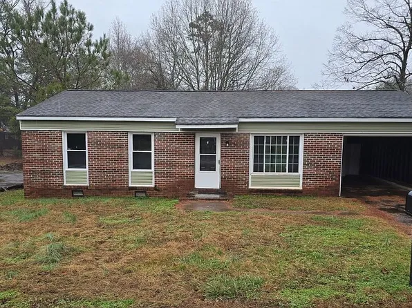 105 Short St, Laurens, SC 29360