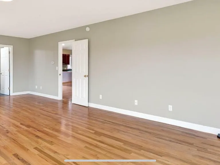34 Maurice Way — Photo 18