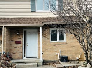 13 Coventry Cres #54, Kingston, ON K7M 7S2