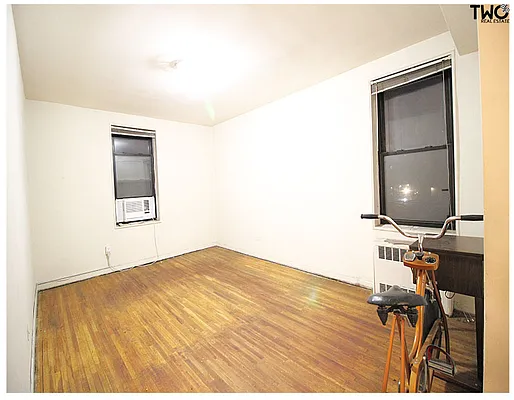 Sold by TwoRealEstate LLC | media 5