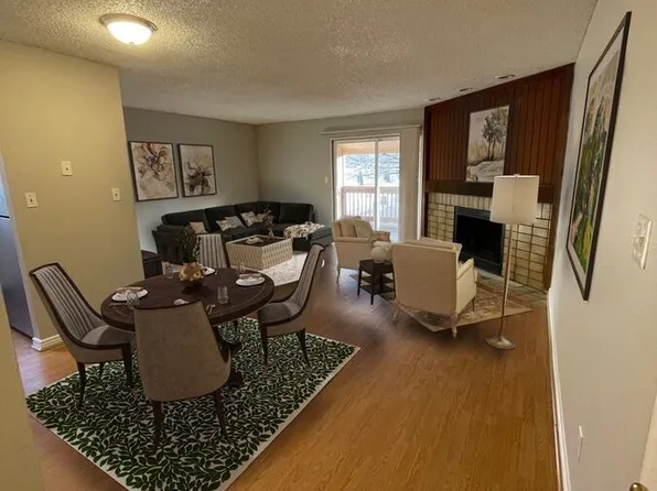1075 Holli Springs Ln APT B, Colorado Springs, CO 80907