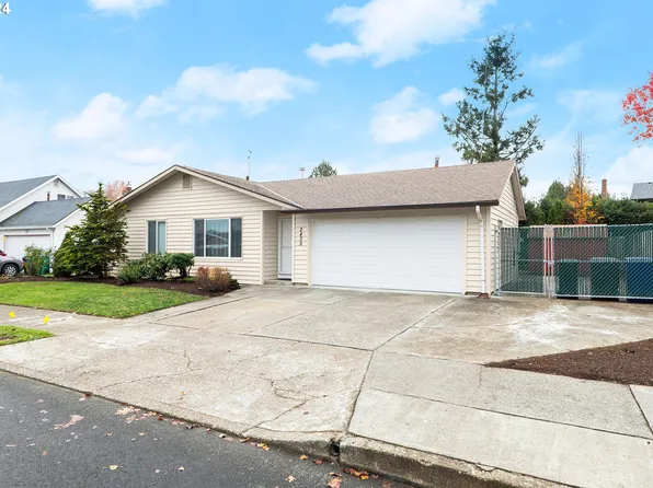 2435 NE Juniper Ave, Gresham, OR 97030