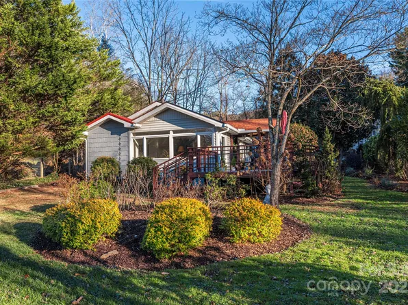 106 Spooks Branch Rd, Asheville, NC 28804