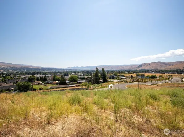 0 Lot 1 Farmstead Lane, Wenatchee, WA 98801