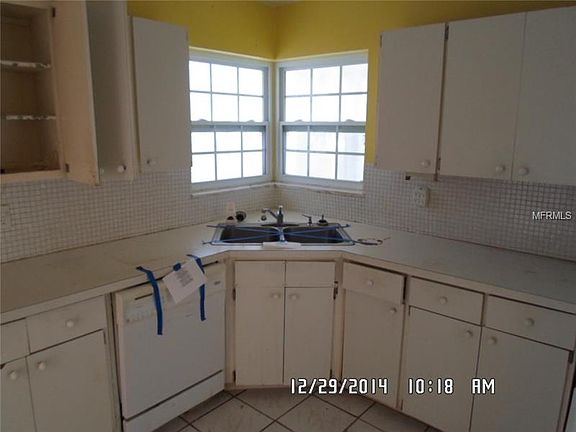 5th image of 22174 Felton Ave