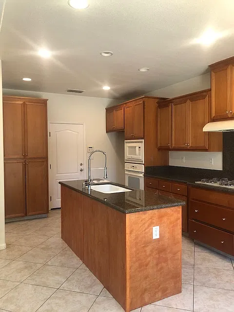 249 W Camarada Ave