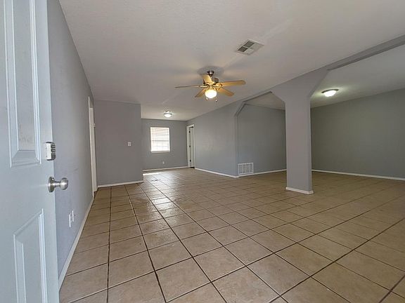 3rd image of 1116 SW 63rd St