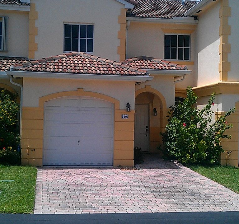 1st image of 8371 SW 124th Ave #10512